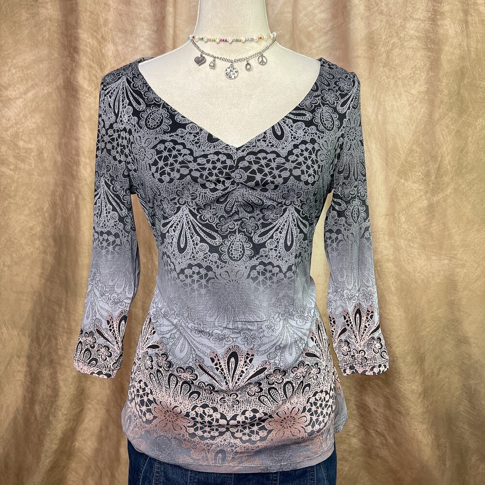 Y2K Boho Grunge Top Paisley Mesh Ombre Floral Cinched Front 3/4 Sleeve Indie